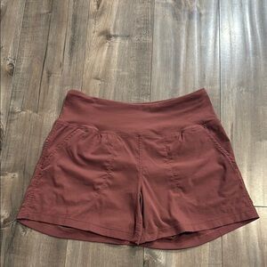 Mountain Hardwear Athletic Shorts